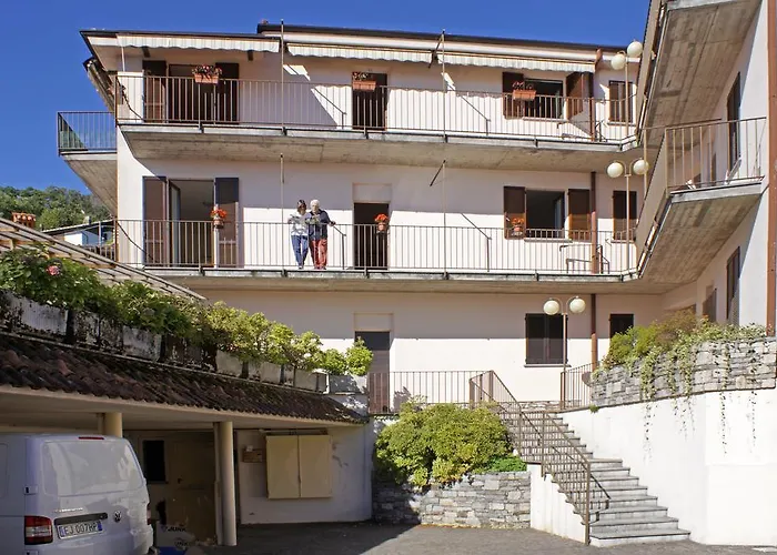 L'angelo Стреза