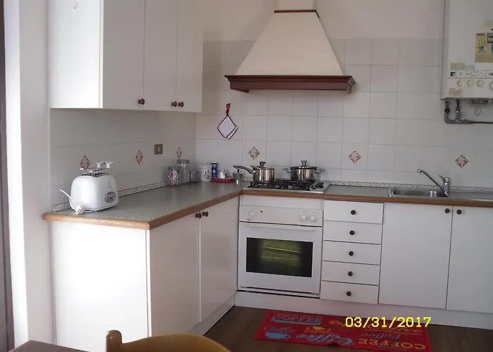 L'angelo ستريزا